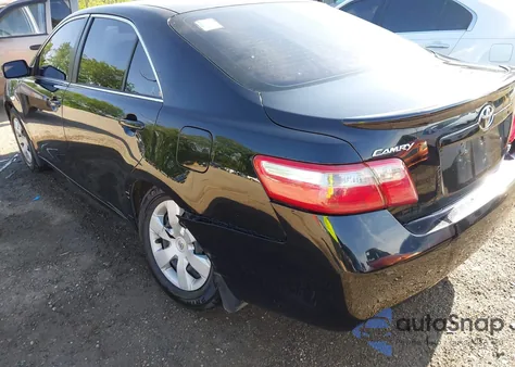 2009 Toyota Camry Le z USA, uszkodzony, nr VIN 4T4BE46KX9R102360
